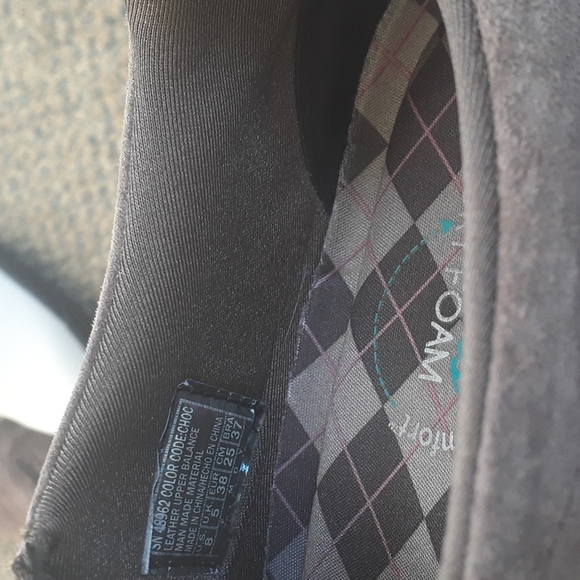 Skecher Memory Foam Shoes SIZE 8 - Picture 5 of 7